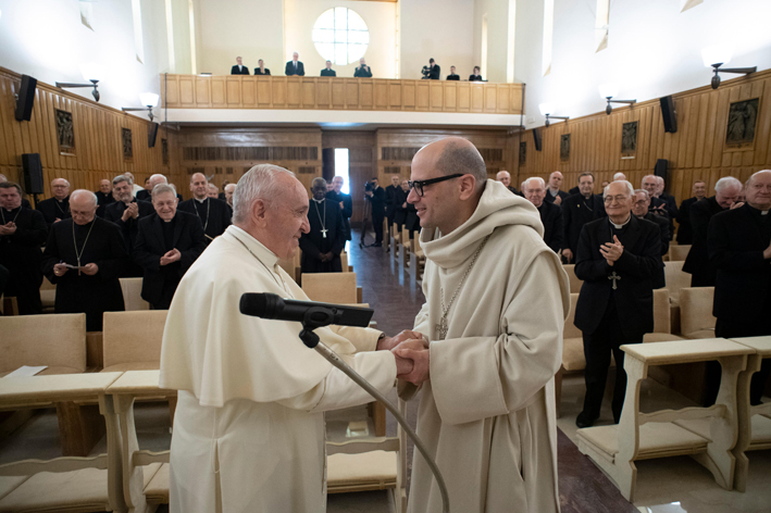 Padre Bernardo Gianni da Prato agli esercizi spitituali con il Papa Padre Bernardo Gianni da Prato agli esercizi spitituali con il Papa
