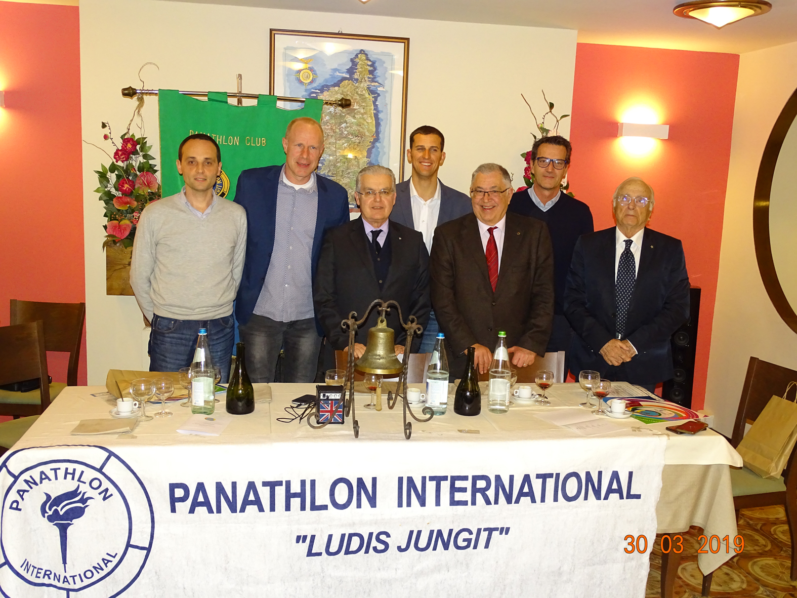 Il Panathlon Club rende omaggio al Basket Il Panathlon Club rende omaggio al Basket