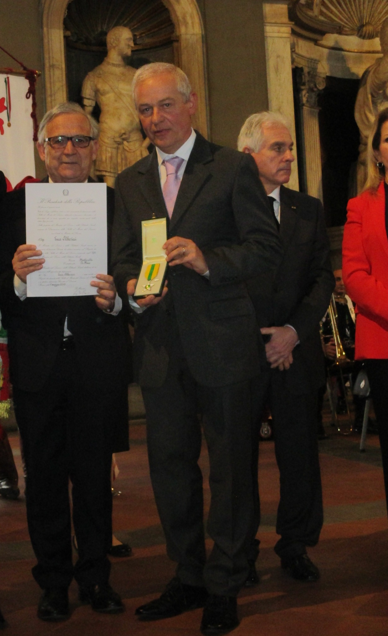 Bagnone a Luca Albericci la “Stella al merito del Lavoro”