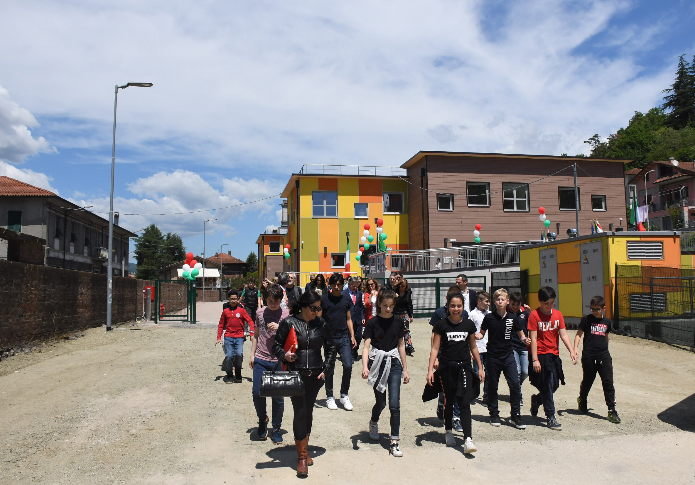 Inaugurate le nuove scuole medie di Aulla