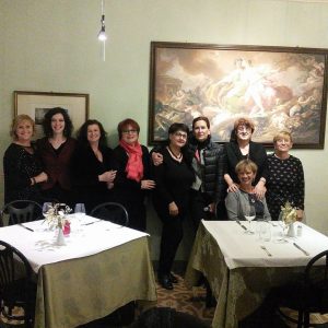 Alcune delle componenti dell'associazione "Donne di Luna"