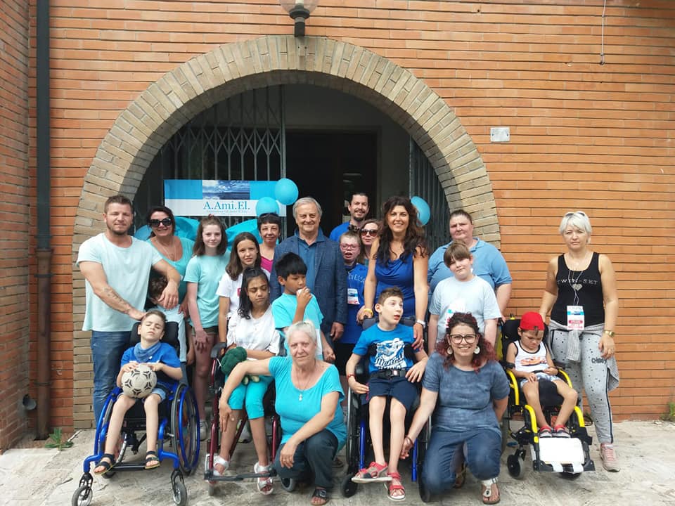 Donato all’Associazione “Amici di Elsa” un hotel in disuso