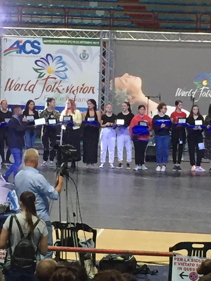 Vince la Lunigiana che danza