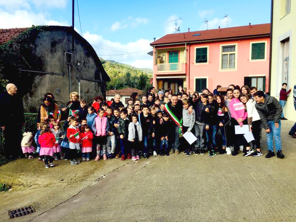 Monzone ha onorato i suoi caduti Monzone ha onorato i suoi caduti