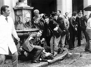 Brescia, piazza della Loggia. La strage del 28 maggio 1974