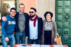 Il gruppo dei consiglieri del Pd di Pontremoli con da sinistra il neoconsigliere Matteo Bola, il capogruppo e segretario Francesco Mazzoni, il dimessosi consigliere Gregorio Petriccioli e la consigliera Elisabetta Sordi