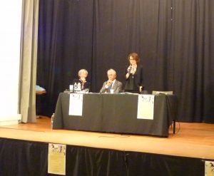 Un momento dell'intervento della ministra Bonetti al Teatro Cabrini