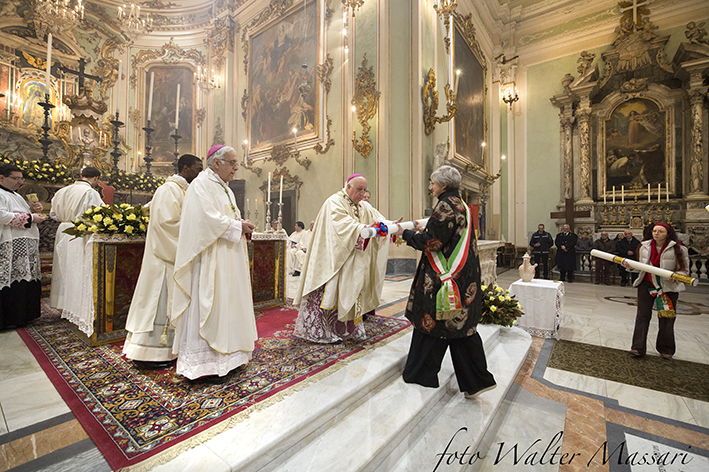 “Proclamiamo alti e forti i valori cristiani con il nostro stile di vita” “Proclamiamo alti e forti i valori cristiani con il nostro stile di vita”