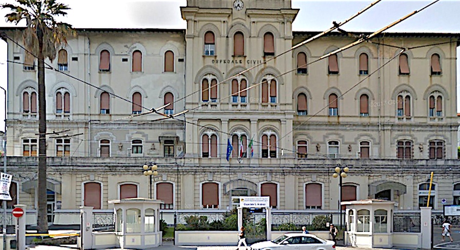 Contagi ed errori: è polemica sulla gestione dell’epidemia a Spezia Contagi ed errori: è polemica sulla gestione dell’epidemia a Spezia