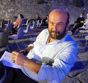 Il poeta forlivese Davide Rondoni