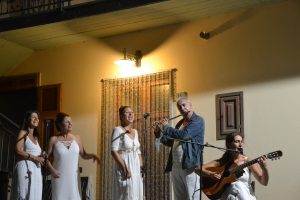 L’esibizione delle “Maricanti” al MusicAia di Cavezzana Gordana