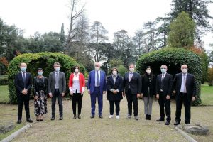 Foto di gruppo della giunta Giani