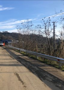 La strada Provinciale 20 Montedivalli al Km 1+200 (Ex 13 Spezzina), nel comune di Podenzana