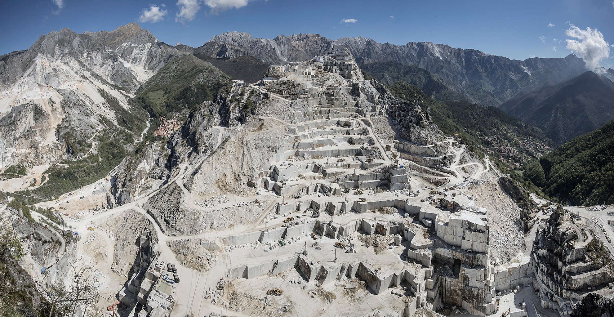 Marmo: un equilibrio tra ambiente ed economia ancora da costruire Marmo: un equilibrio tra ambiente ed economia ancora da costruire