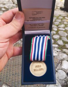 La "Medaglia d'Onore" assegnata a Angelo della Zoppa.