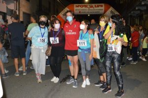 Alcuni sindaci ed amministratori a Barbarasco in occasione della corsa per la raccolta di fonda per il Meyer