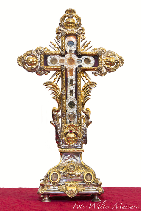 “La Santa Croce di Bagnone: presenza insigne della Terrasanta in Val di Magra”