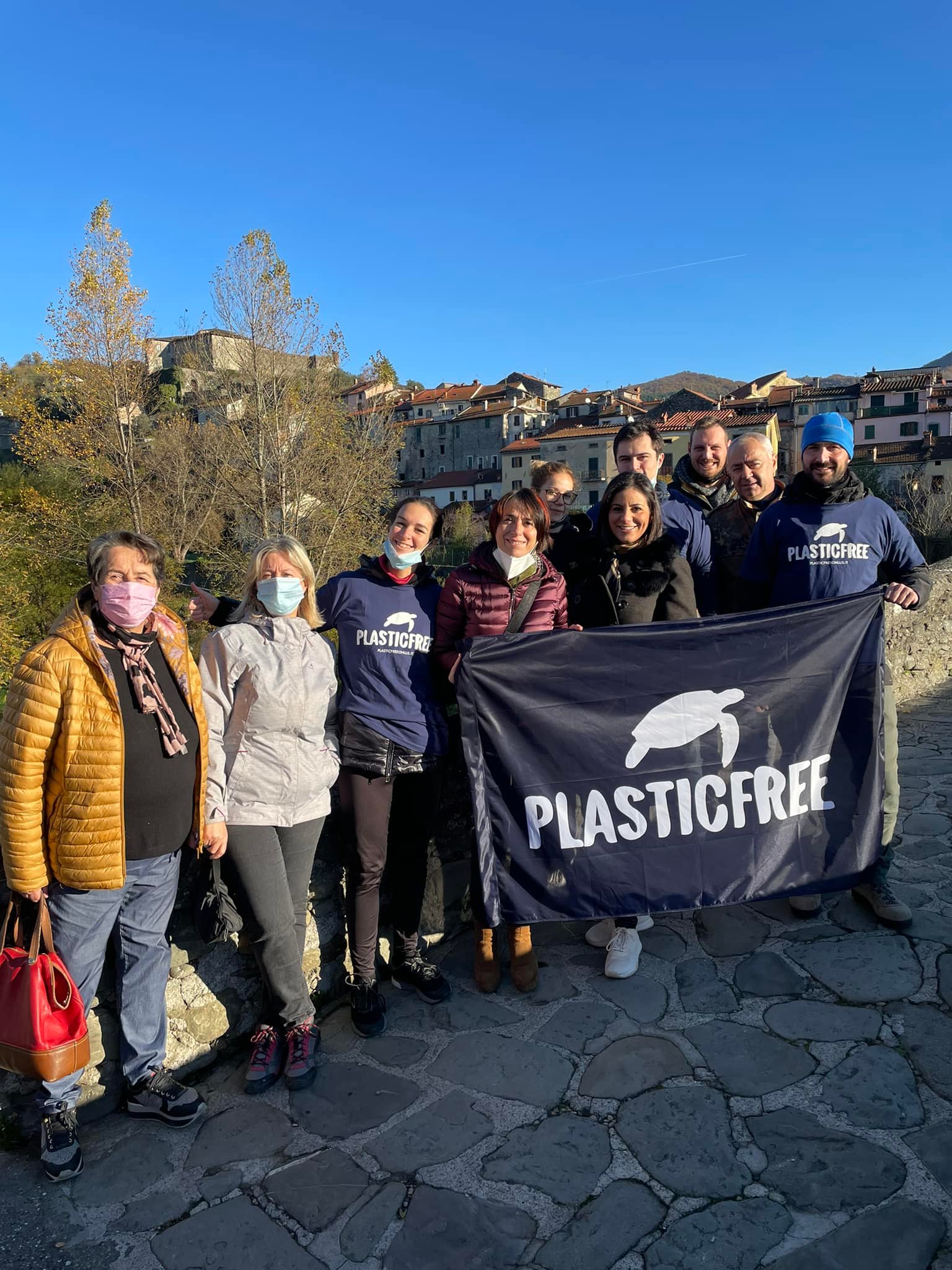 è nato a Pontremoli il gruppo “Plastic Free”