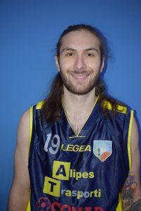 Il playmaker della Pontremolese Elia Mori