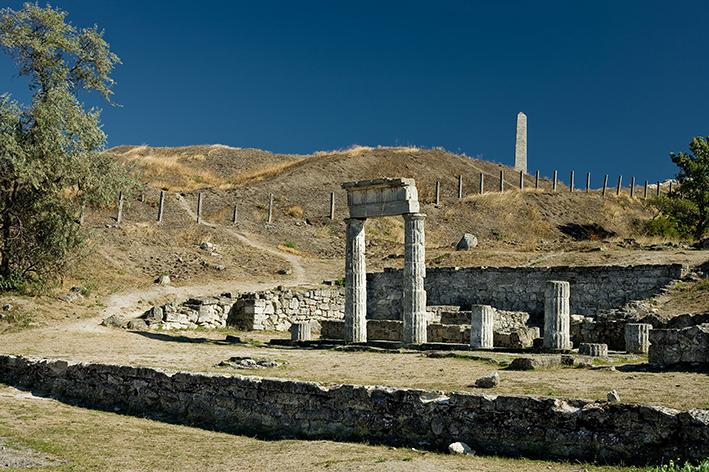 La Crimea luogo strategico e incrocio di culture La Crimea luogo strategico e incrocio di culture