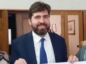 Primo piano del candidato a sindaco di Aulla, Filippo Coppelli
