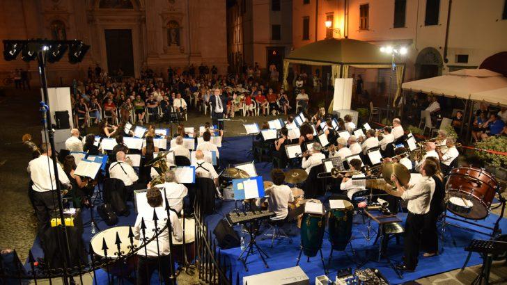 Apprezzato concerto della Filarmonica di Cascina a Pontremoli