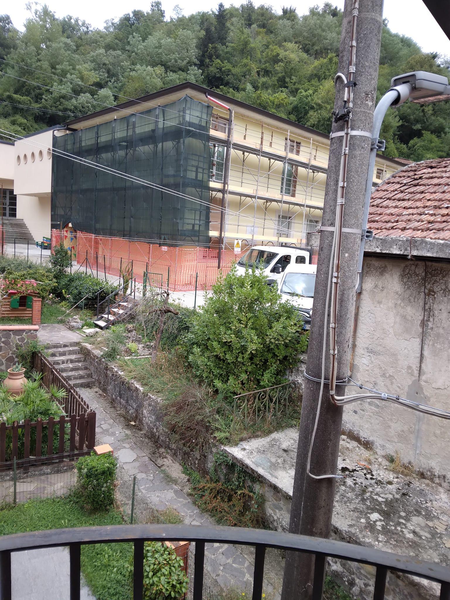 Monzone: lavori all’edificio che ospita le scuole Monzone: lavori all’edificio che ospita le scuole