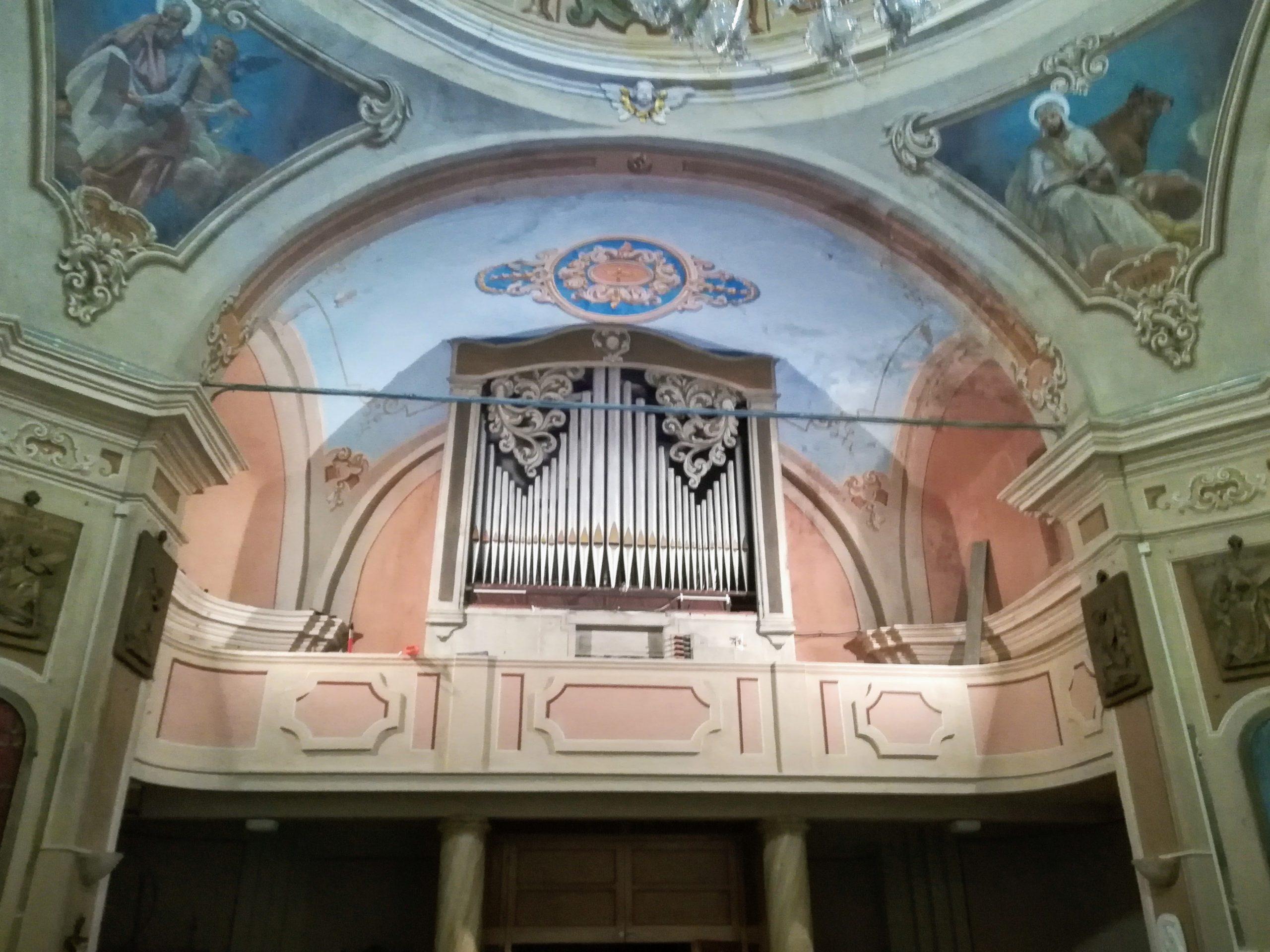 Orturano: è tornato a suonare l’antico organo