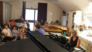 Un momento di un concerto presso il laboratorio di Stefano Valentini