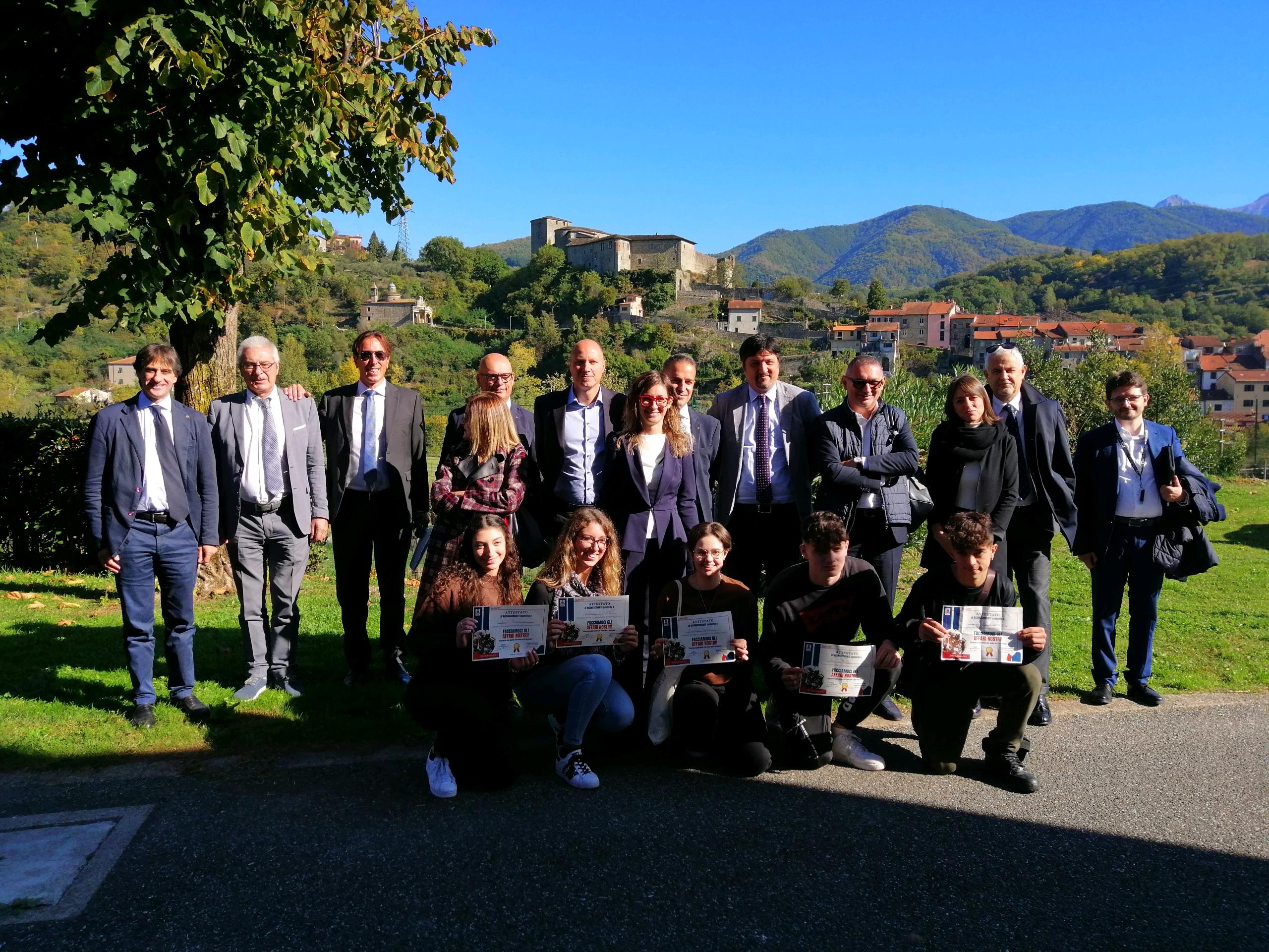 Gli studenti a lezione di economia Gli studenti a lezione di economia