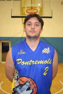 Il giocatore della Pontremolese Basket Federico Bellè