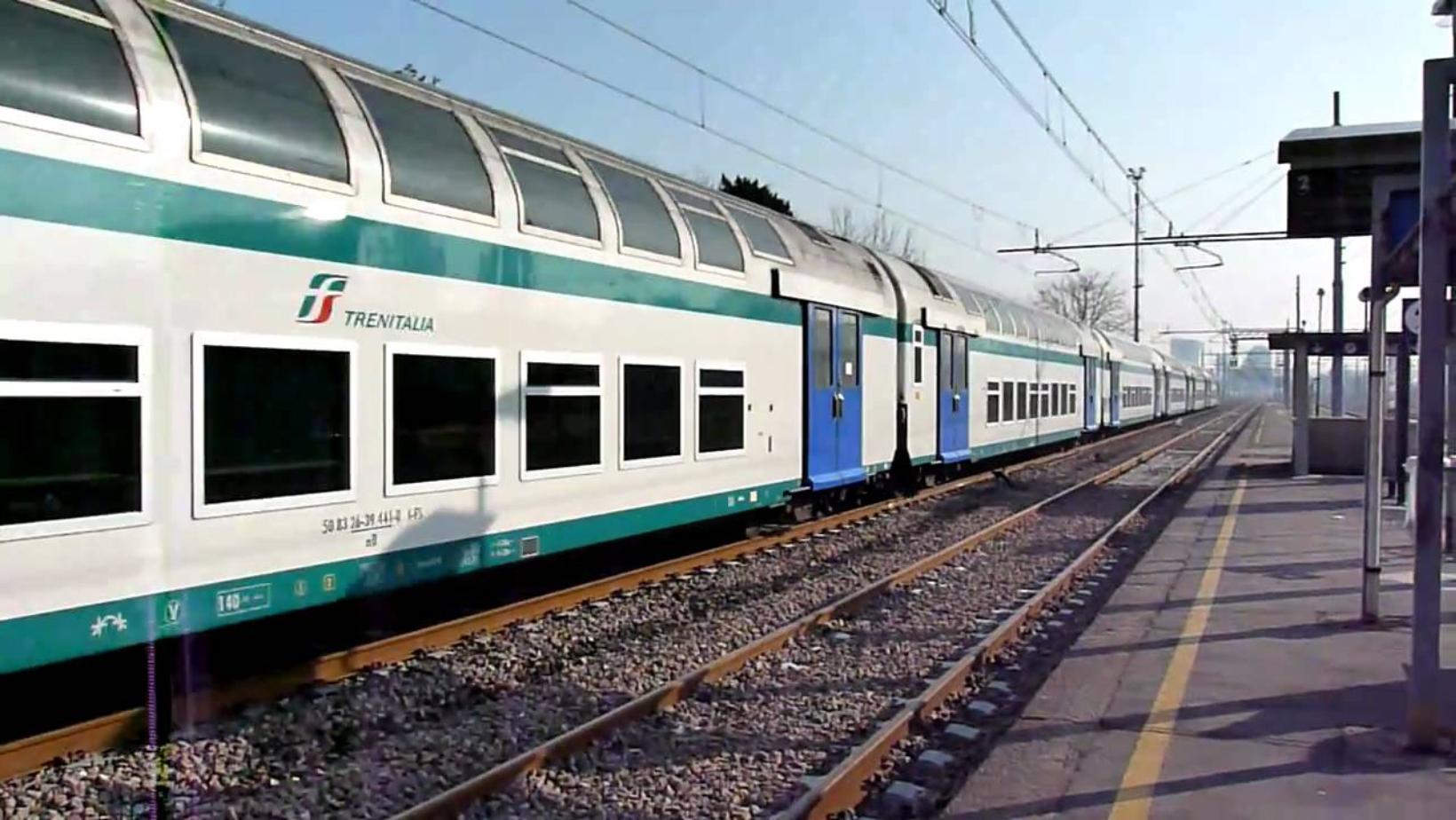 Ripristinato il collegamento di metà pomeriggio tra Firenze e la Lunigiana Ripristinato il collegamento di metà pomeriggio tra Firenze e la Lunigiana