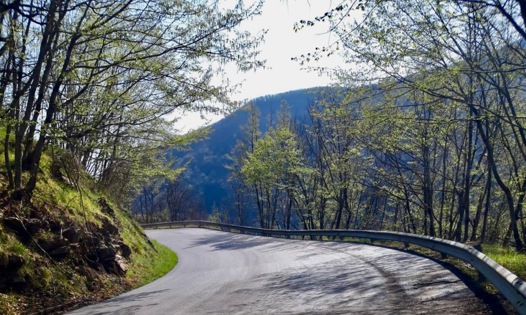 Sistemati i tratti più deteriorati della Provinciale per Zeri