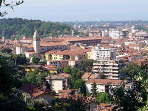 Panorama di Massa dalle alture
