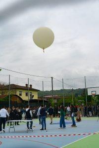 La radiosonda degli alunni dei Licei Lunigianesi si slancia in cielo