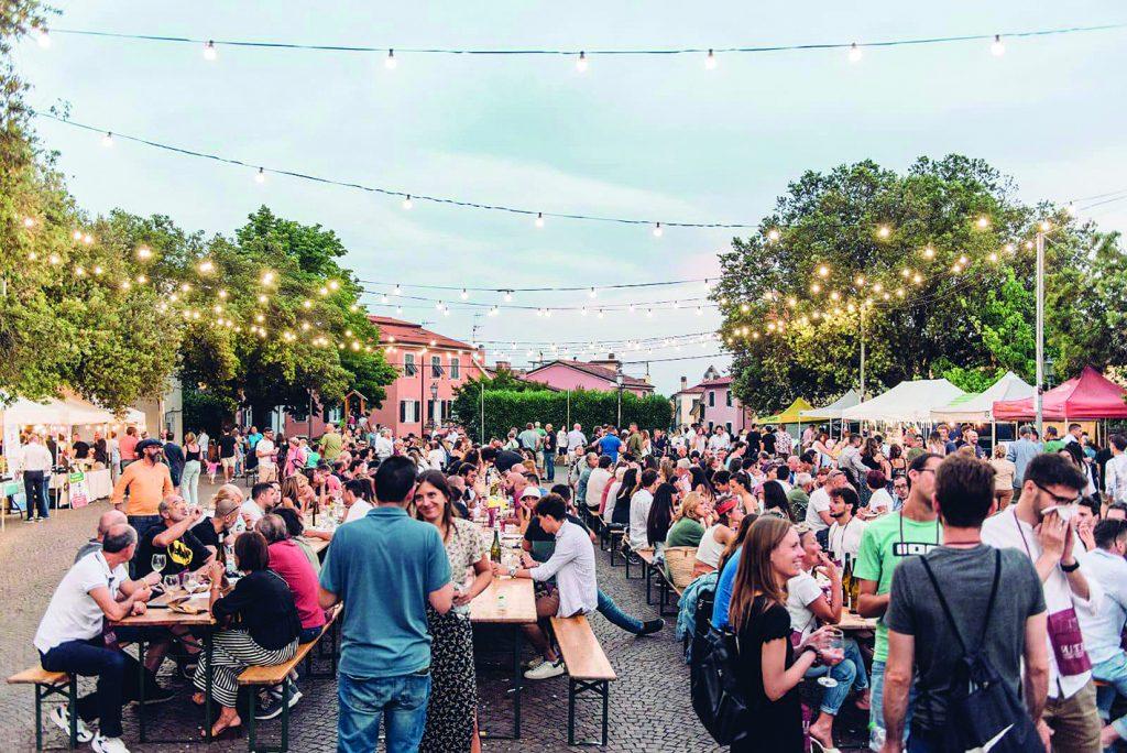 Un momento della rassegna “Benvenuto Vermentino” a Castelnuovo Magra