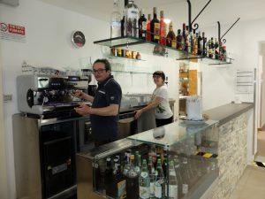 Aldo Magnani, al lavoro nel suo ristorante "La Borella"
