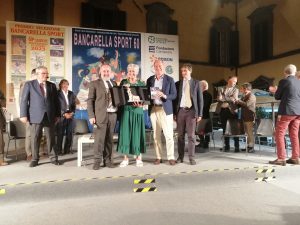 Il momento della premiazione del 60° Bancarella Sport