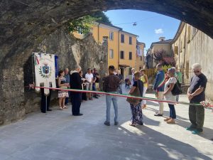 L'inaugurazione della pavimentazione a Monzone