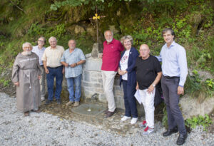 L'inaugurazione della fontana di Ronco Pietro a Pracchiola (Foto Walter Massari)
