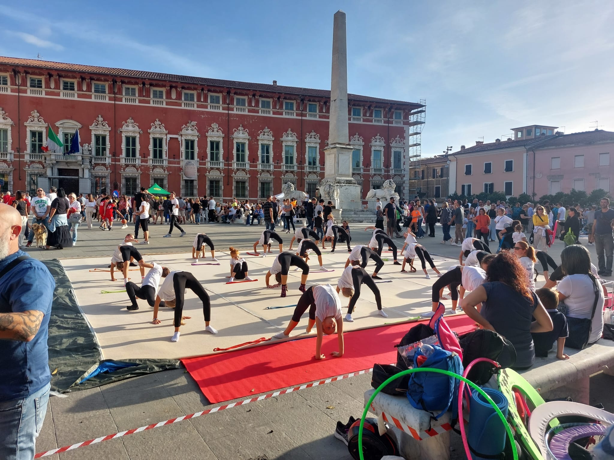 Una festa per mostrare che “Massa è in forma” Una festa per mostrare che “Massa è in forma”