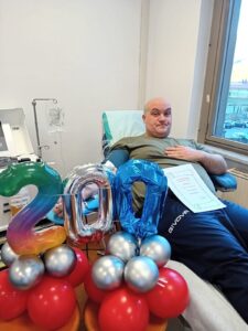 Carlo Tedeschi durante la sua 200ma donazione