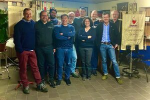Foto di gruppo del nuovo consiglio direttivo del gruppo Fratres di Pontremoli
