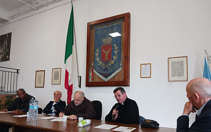 Il Vescovo ha incontrato il Comitato Beato Angelo Paoli Il Vescovo ha incontrato il Comitato Beato Angelo Paoli