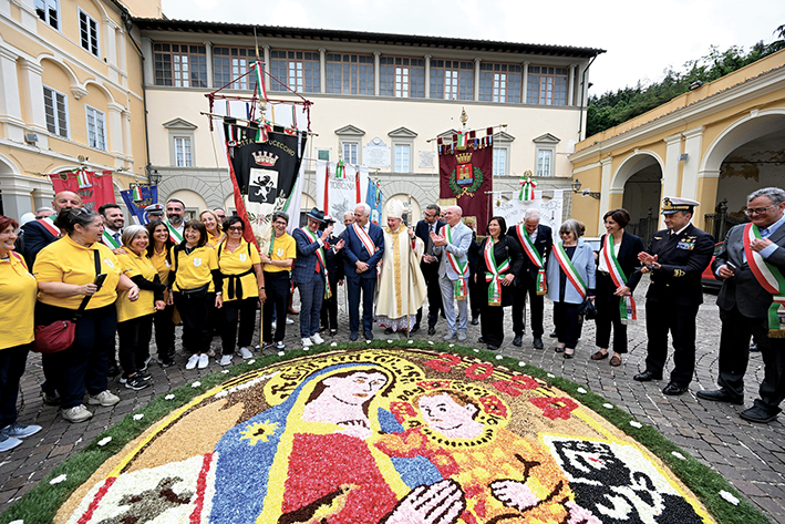 “Aiutiamo i giovani ad aprirsi al dono di sé”