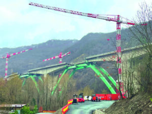 Il viadotto di Gravagna prima delle esplosioni (Foto: Salt – Autocisa – ASTM spa)