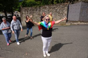 Annalisa Folloni festeggia il suo successo e la sua conferma alla guida del comune di Filattiera. (Foto Massimo Pasquali)