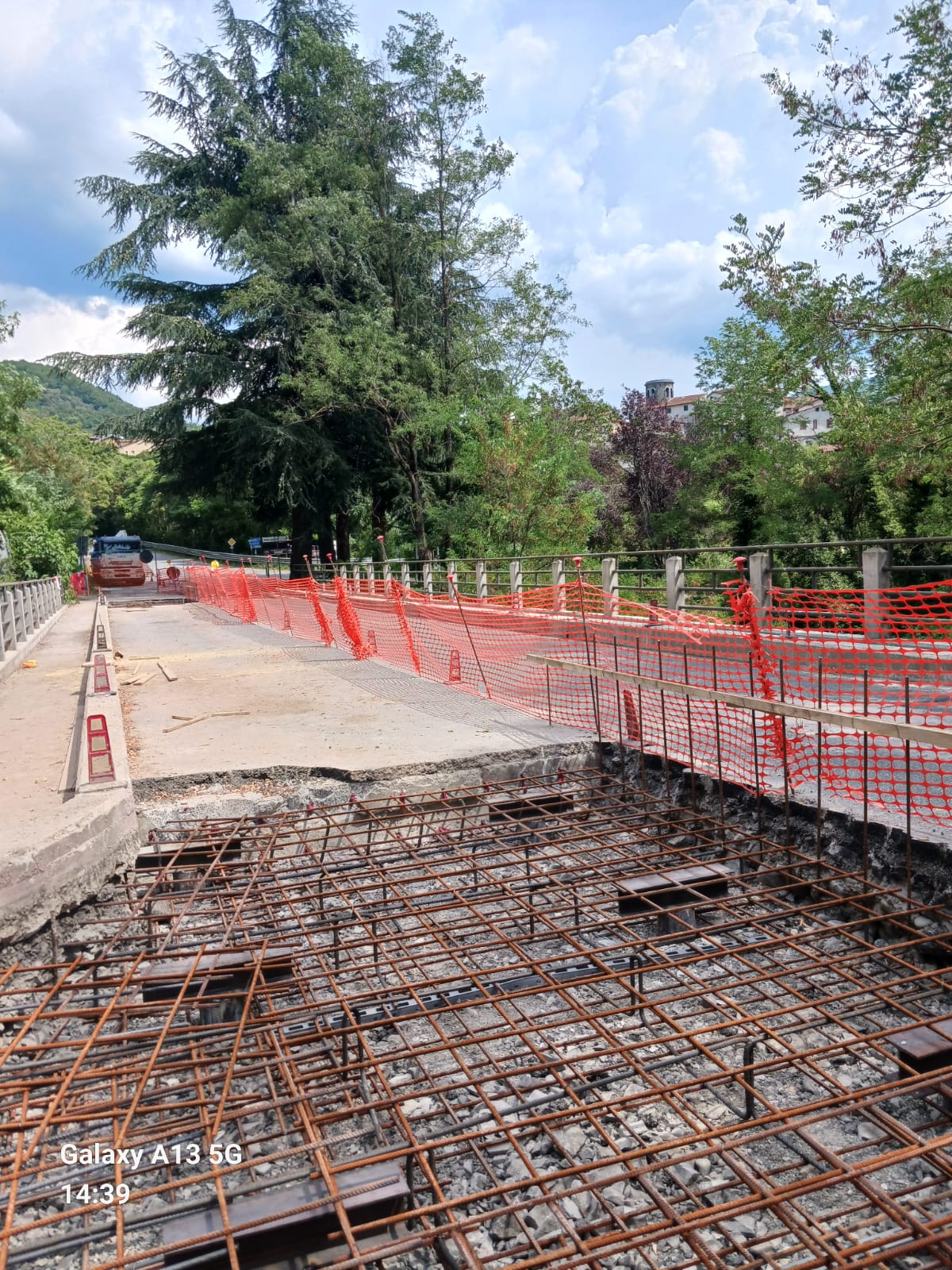 Casola: opere di consolidamento del ponte sull’Aulella Casola: opere di consolidamento del ponte sull’Aulella
