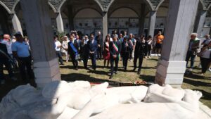 La commemorazione a Vinca