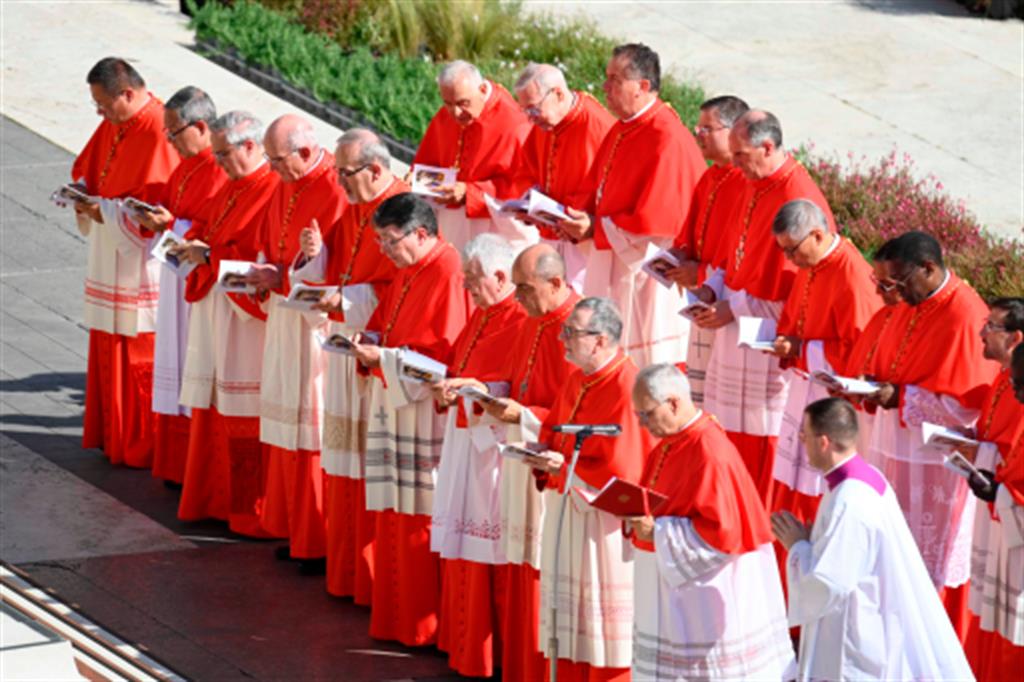 Nella nomina dei cardinali l’universalità della Chiesa Nella nomina dei cardinali l’universalità della Chiesa